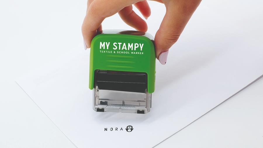 Personnalisez tous vos objets préférés grâce au tampon My Stampy de Colop Arts & Crafts!