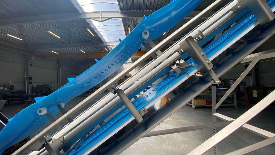 De transportband als verbindingsofficier van het productieproces