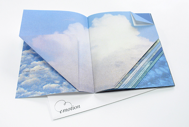 Igepa verleidt elke papierliefhebber met een gloednieuwe Emotion brochure